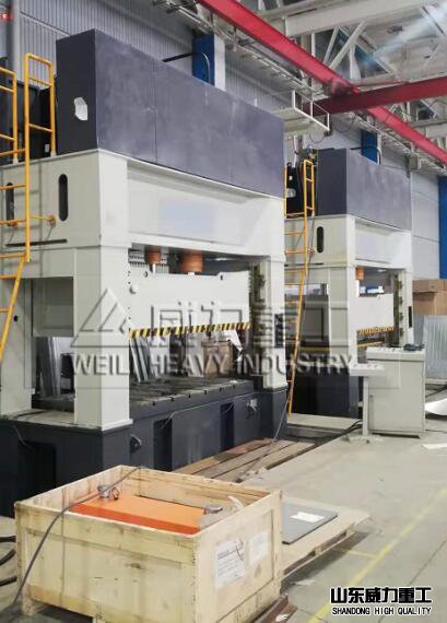 框架式液壓機(jī)