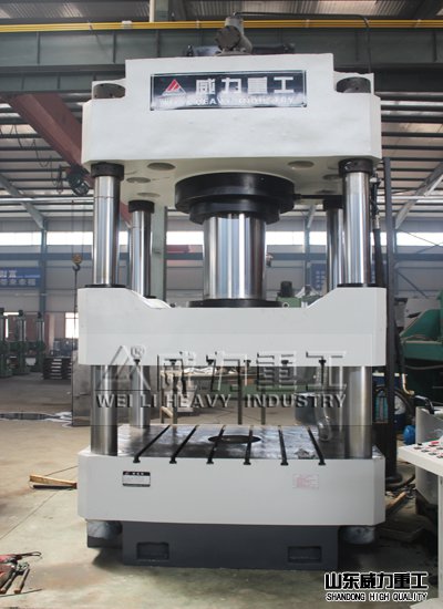 500噸液壓機車間