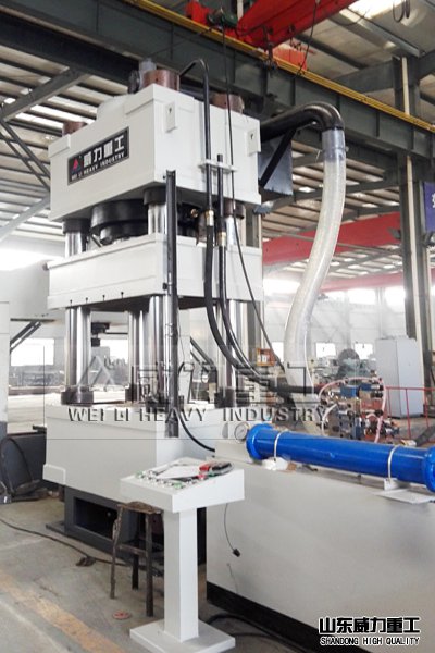 1000噸液壓機(jī)車間