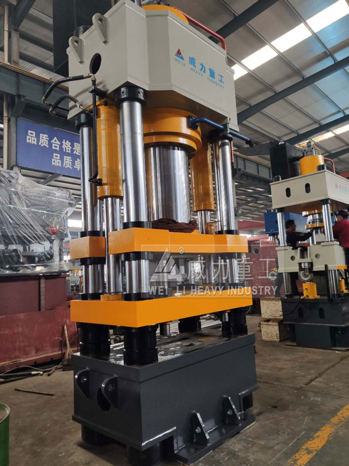 630噸粉末成型液壓機