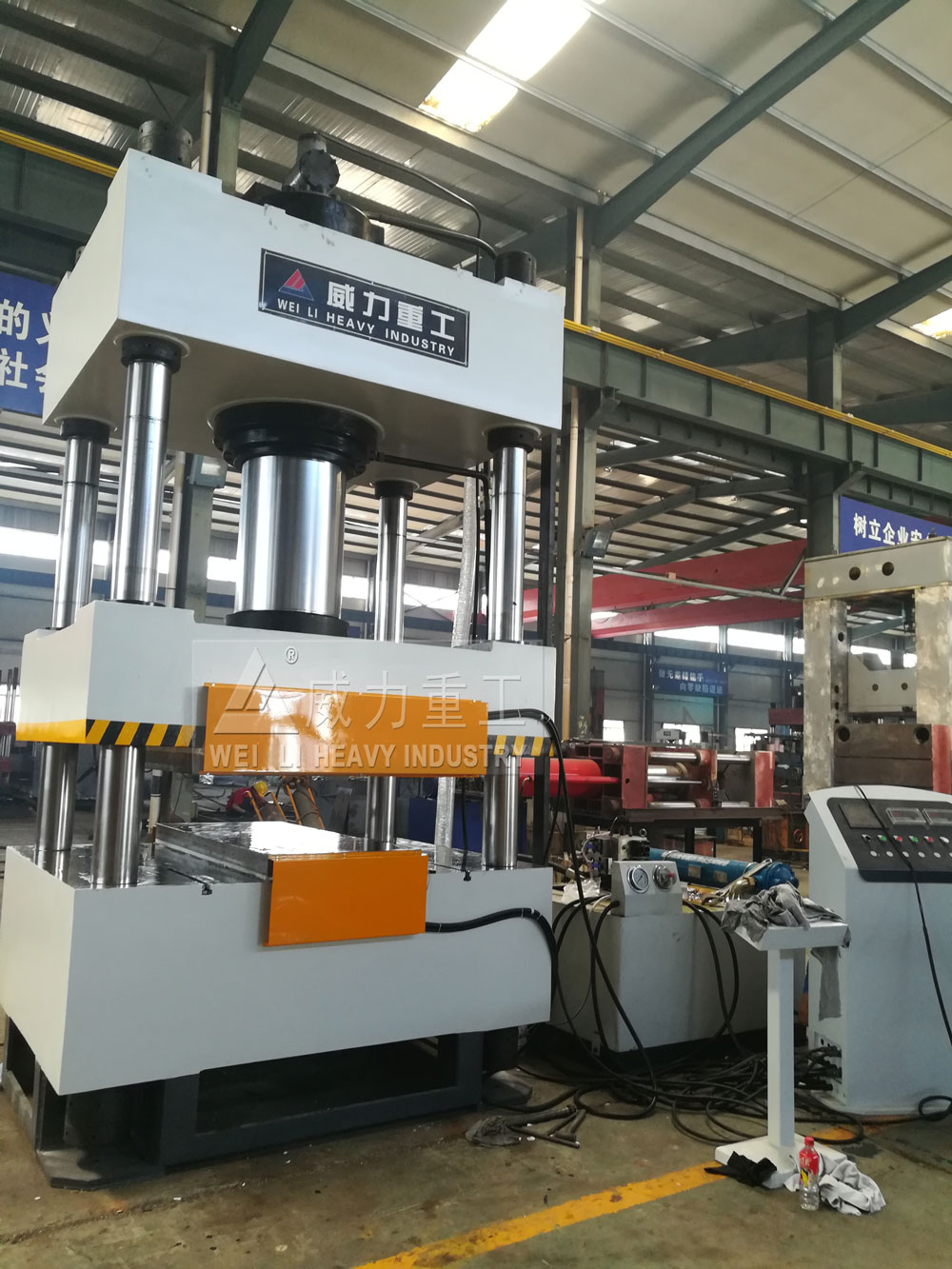 熱壓石英石水槽專用四柱液壓機