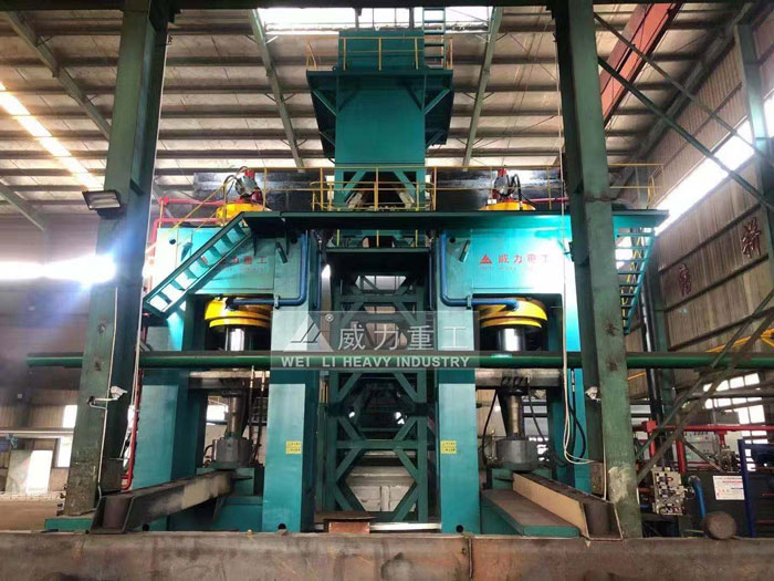 粒子鋼成型液壓機(jī)客戶使用車間