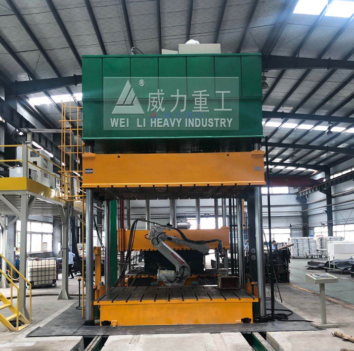 山東威力重工汽車內飾件專用液壓機