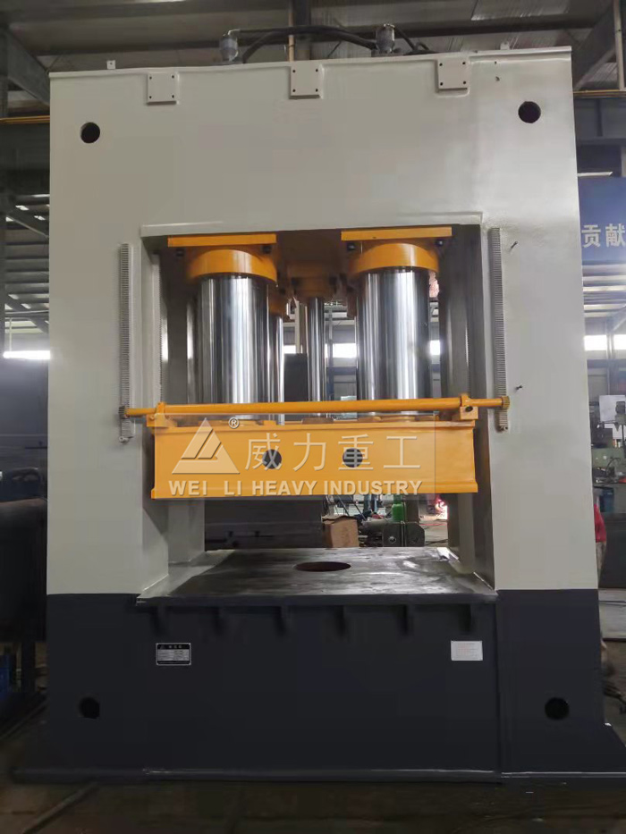 1000噸框架式液壓機壓制塑料托盤