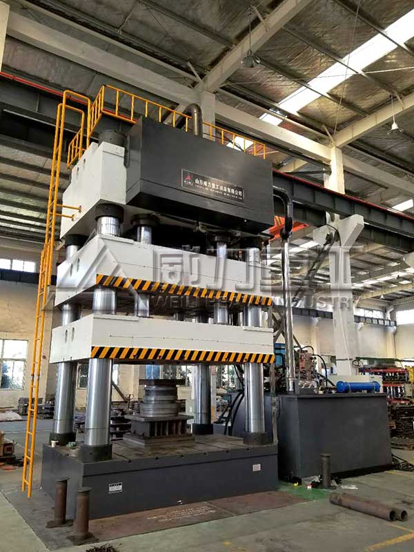 山東威力重工十孔坩堝液壓機(jī)廠家