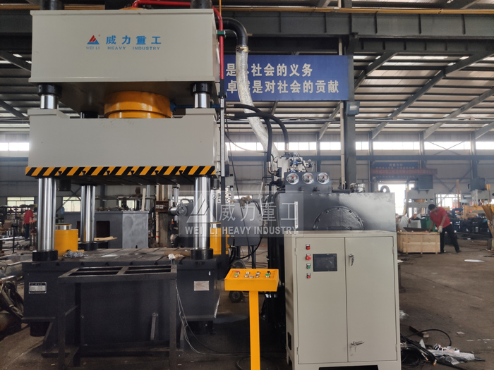 山東威力重工匣缽液壓機(jī)