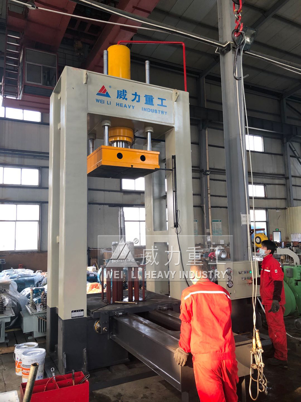 校直龍門液壓機(jī)結(jié)構(gòu)優(yōu)勢(shì)