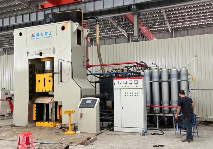 1200噸多向鍛造液壓機